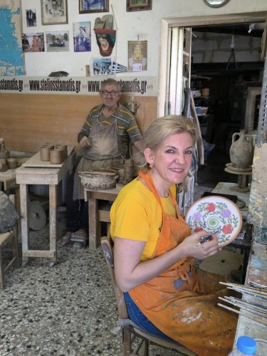 &Mu;&alpha;&rho;ί&nu;&alpha; & &Sigma;&tau;έ&lambda;&iota;&omicron;&sigmaf; &Sigma;&tau;&alpha;&mu;ά&tau;&eta;&sigmaf; (&kappa;ό&rho;&eta; & &pi;&alpha;&tau;έ&rho;&alpha;&sigmaf;)